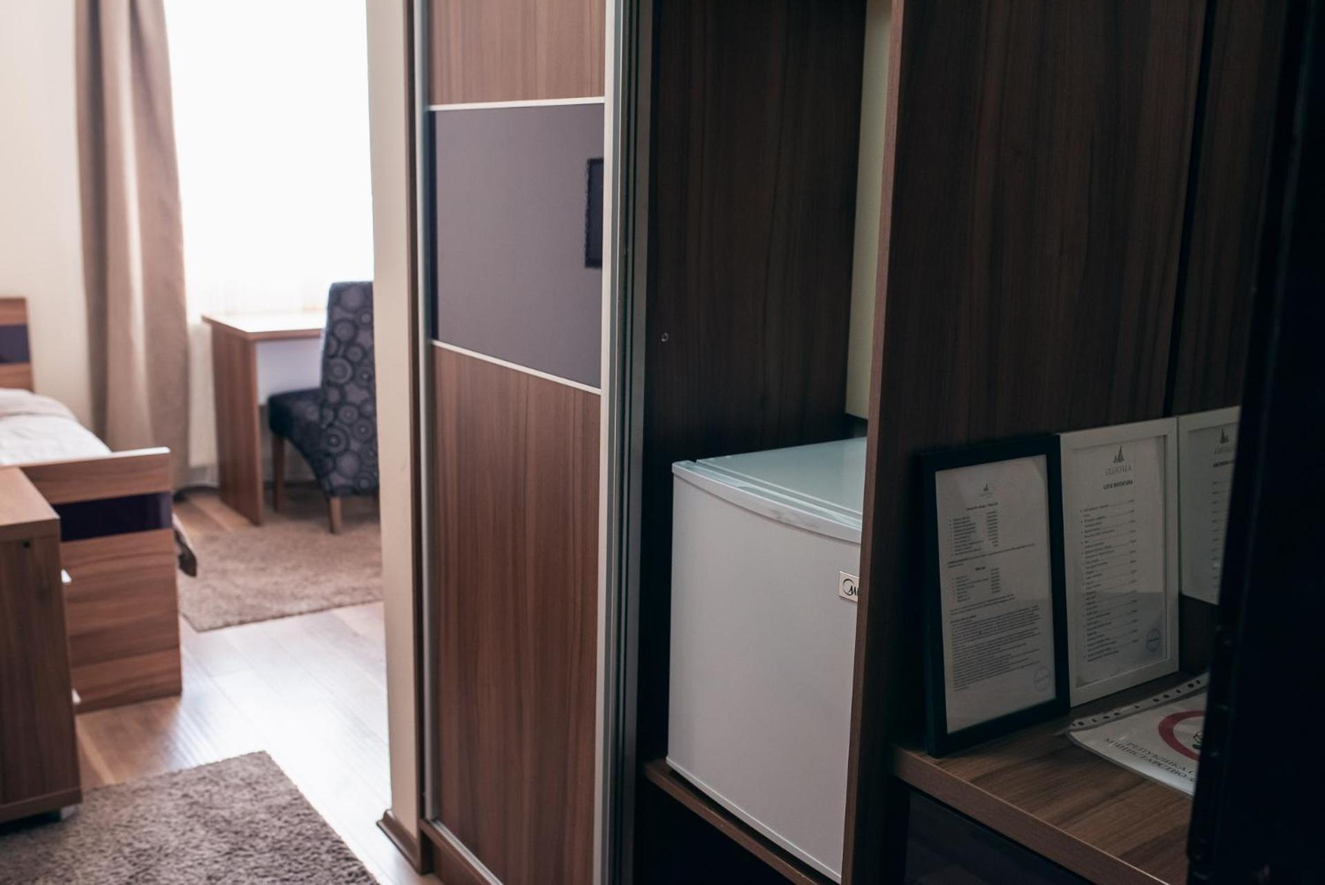 Hotel Euforia Lounge Šabac Esterno foto
