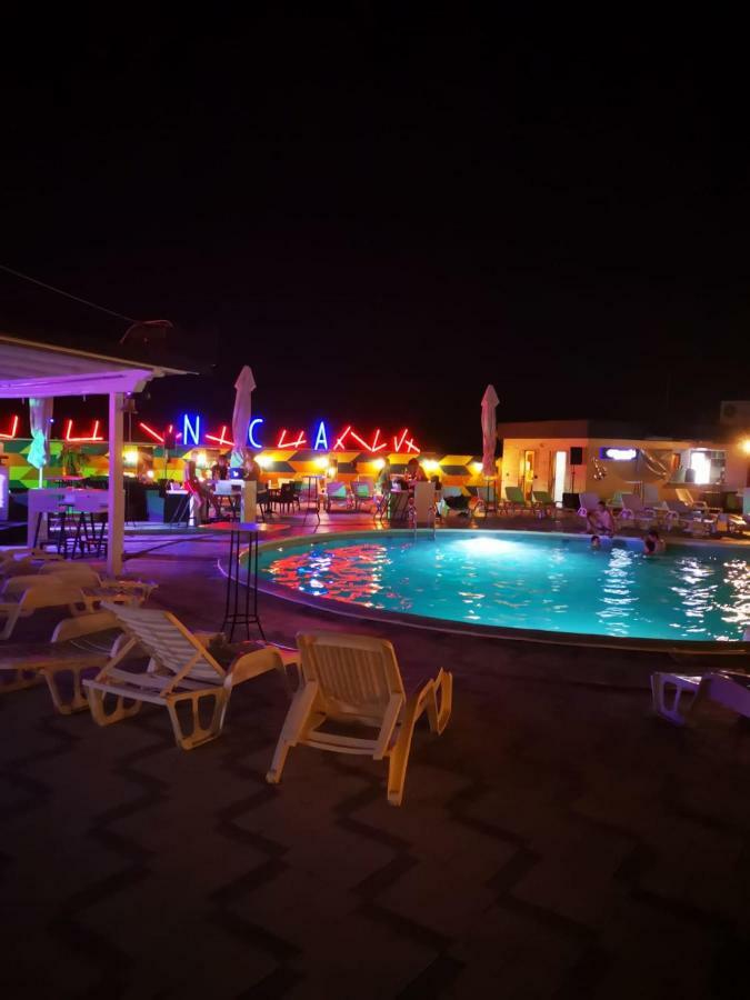 Hotel Euforia Lounge Šabac Esterno foto